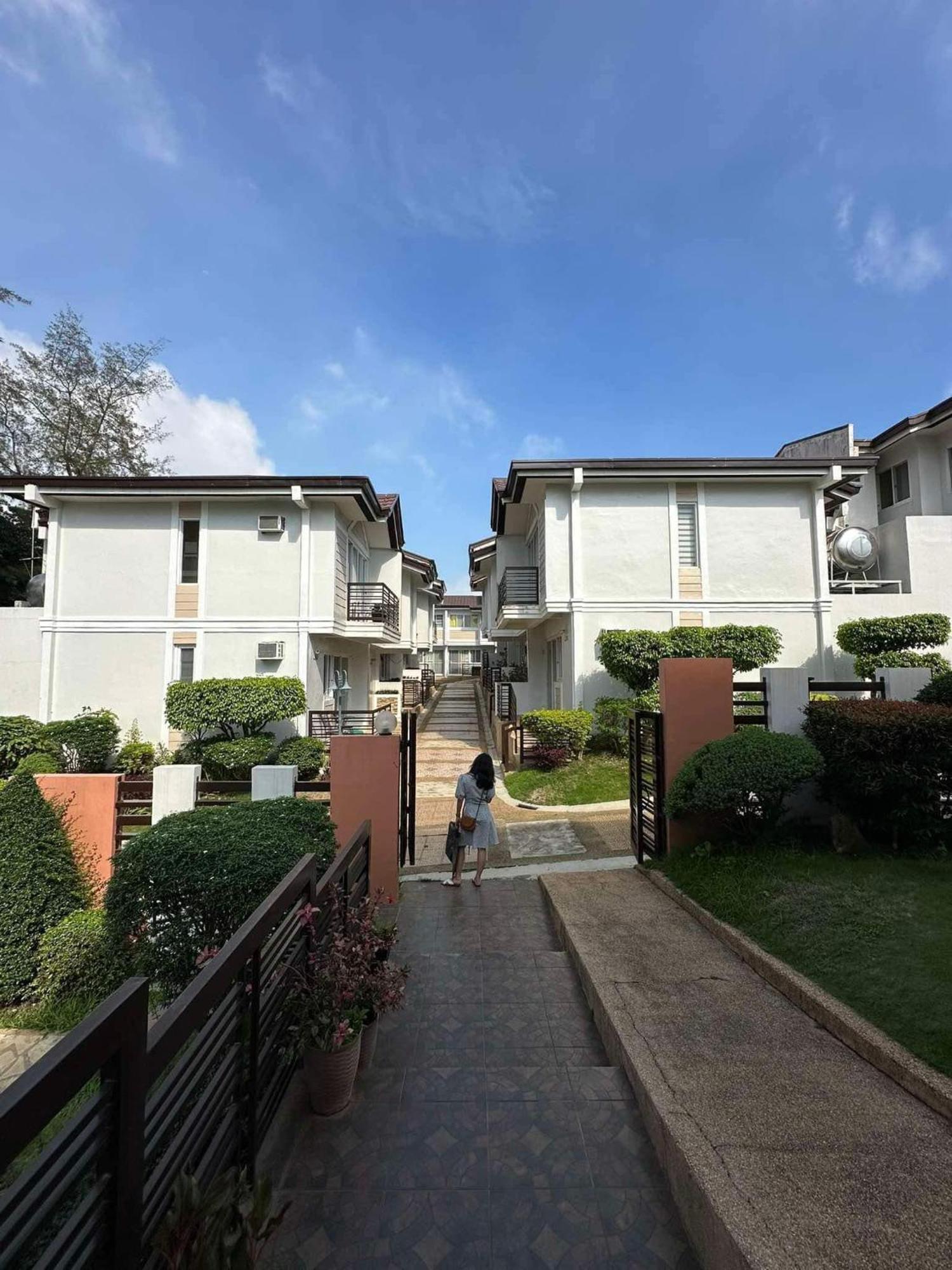 Tagaytay Hampton Villa タガイタイ エクステリア 写真